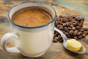 Cómo Combatir la Celulitis de Forma Natural: Café Molido y Aceite de Coco