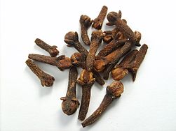 El Antiinflamatorio Natural para las Encías: Clavo de Olor