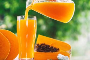 El Detox Perfecto para el Colon: Jugo de Papaya