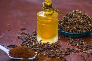 El Antiinflamatorio Natural para las Encías: Pasta de Clavo Orgánico